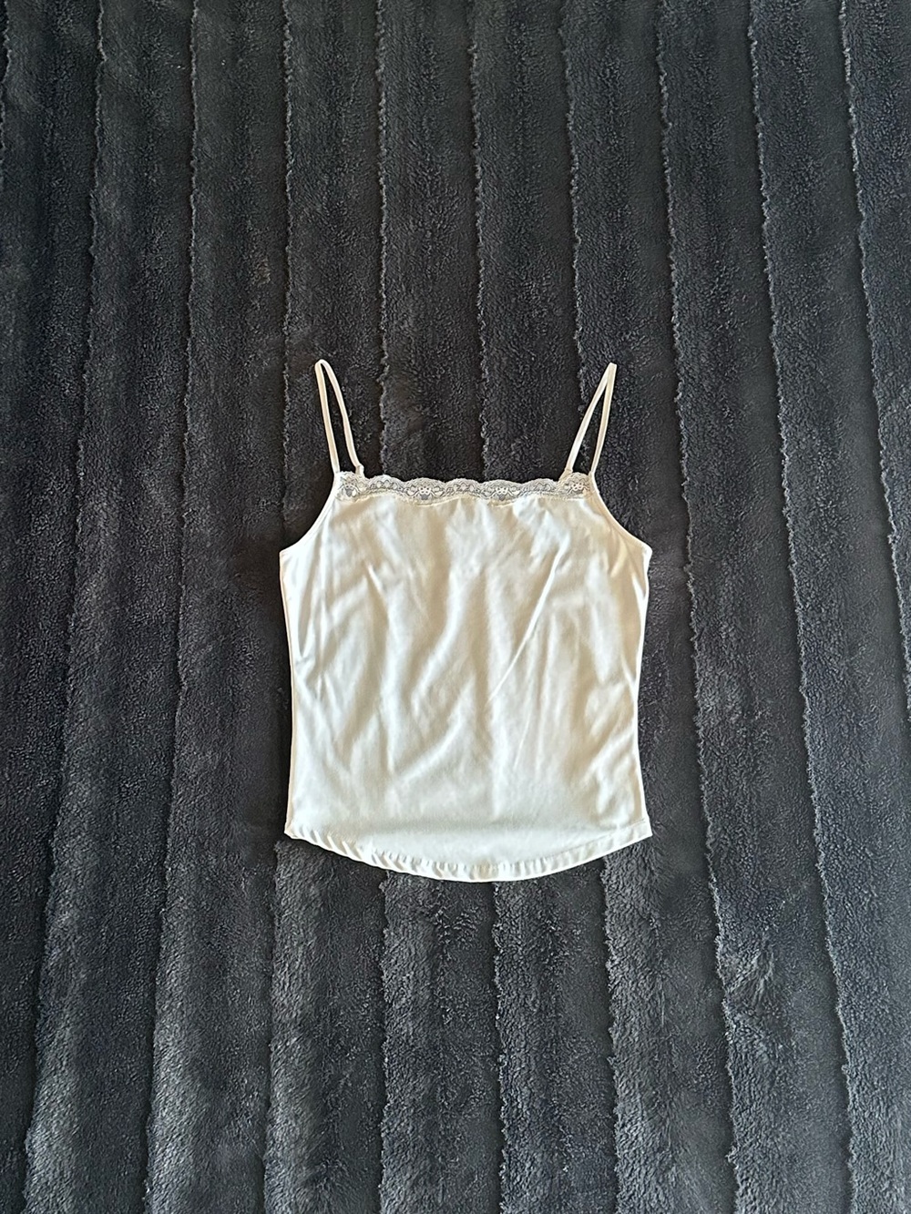 Garage Snow White Seamless Lace-Trim Cami